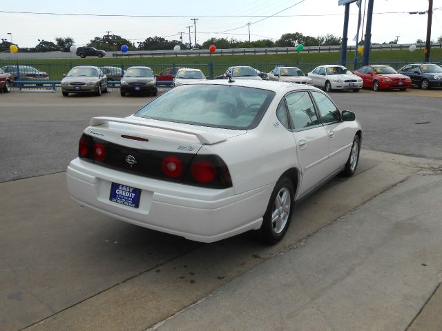 Chevrolet Impala Base Sedan