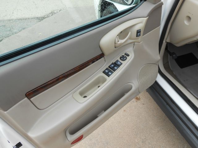 Chevrolet Impala 2005 photo 2