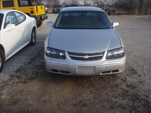 Chevrolet Impala Base Sedan