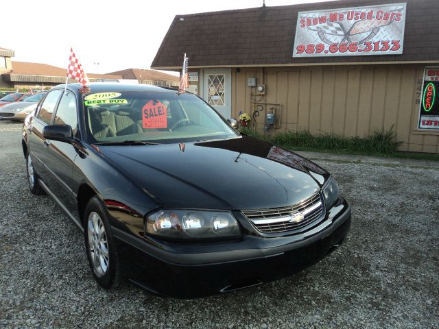 Chevrolet Impala Base Sedan