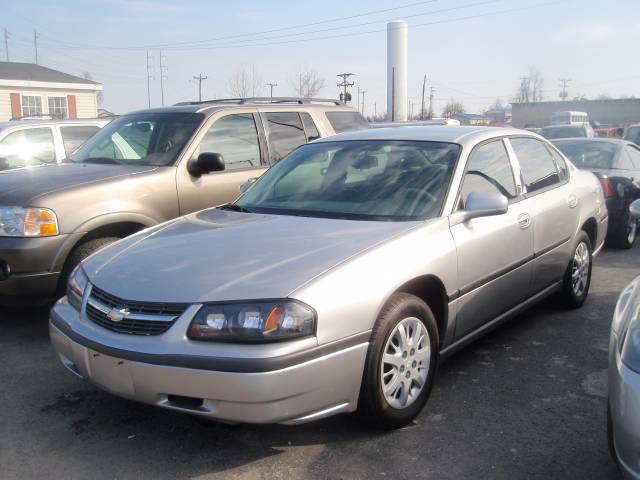 Chevrolet Impala Base Sedan