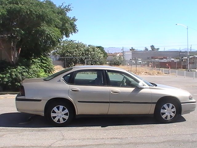 Chevrolet Impala Base Sedan