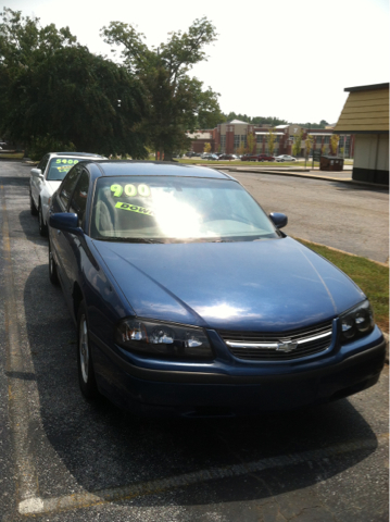 Chevrolet Impala Base Sedan