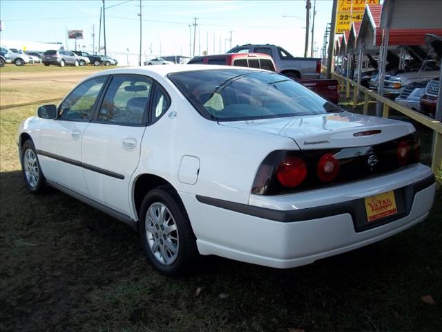 Chevrolet Impala Base Sedan