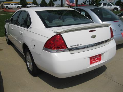 Chevrolet Impala 2006 photo 3