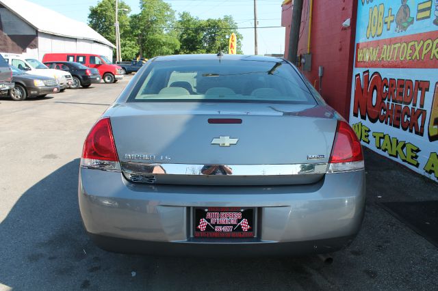 Chevrolet Impala Touring W/nav.sys Sedan