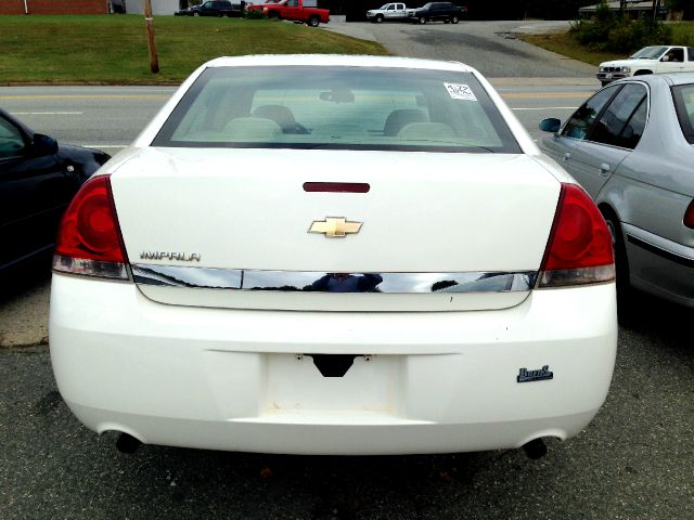 Chevrolet Impala 2006 photo 3