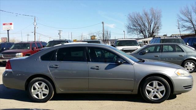 Chevrolet Impala 4dr 112 Unspecified