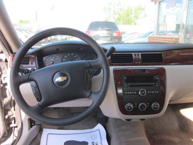 Chevrolet Impala 2006 photo 2