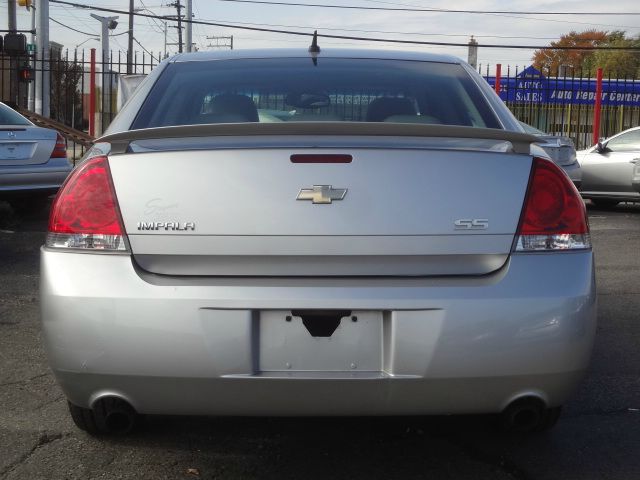 Chevrolet Impala 2006 photo 2