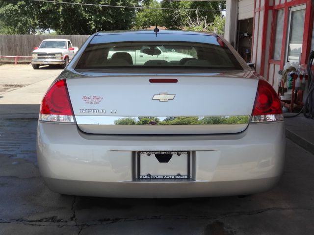 Chevrolet Impala SL1 Sedan