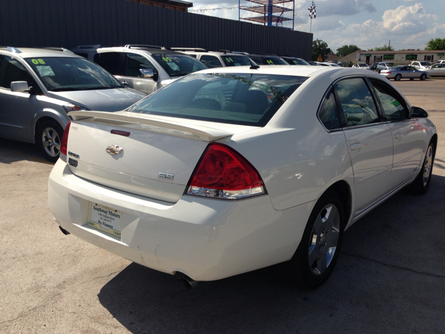 Chevrolet Impala 2006 photo 3