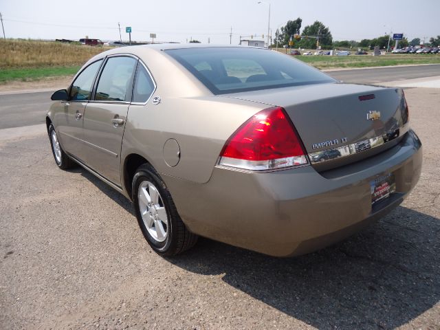 Chevrolet Impala 2006 photo 3