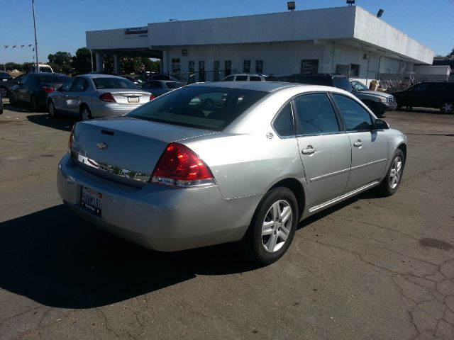 Chevrolet Impala 2006 photo 3