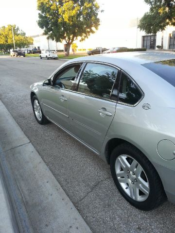 Chevrolet Impala 2006 photo 2