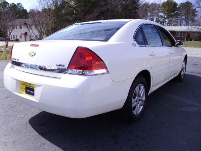 Chevrolet Impala 2006 photo 2