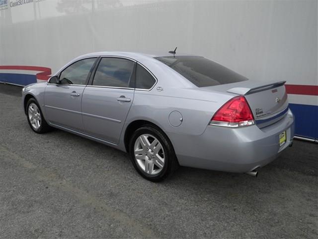 Chevrolet Impala SLE SLT WT Sedan