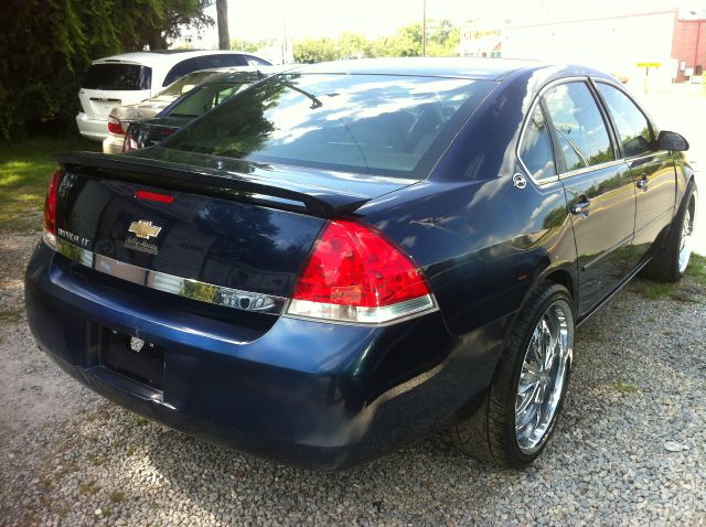 Chevrolet Impala Crew-long-drw-6.6l Diesel-4wd-one Owner Sedan