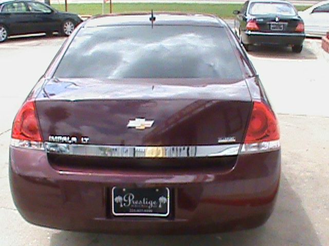 Chevrolet Impala Crew-long-drw-6.6l Diesel-4wd-one Owner Sedan