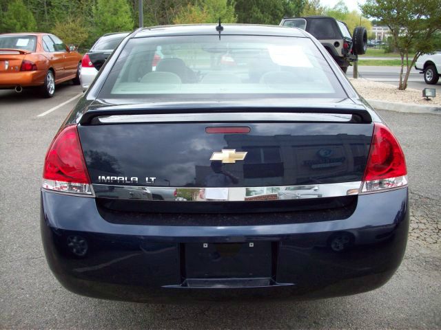 Chevrolet Impala 2007 photo 2