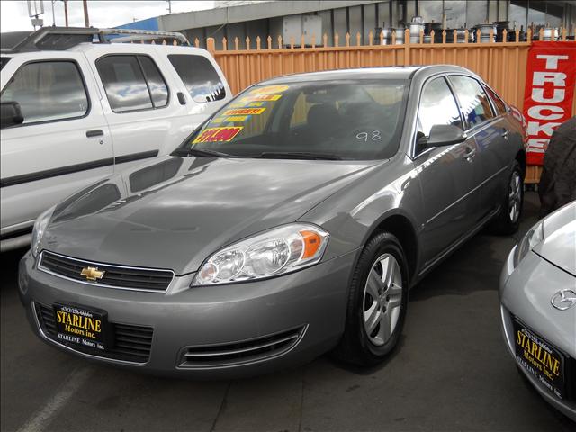 Chevrolet Impala 4dr 112 Sedan