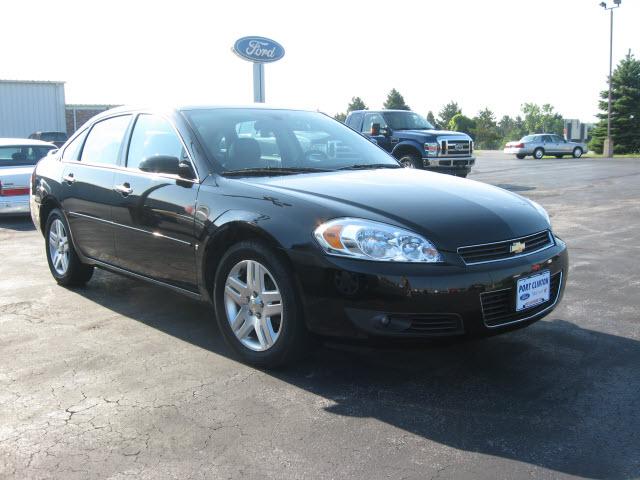 Chevrolet Impala SLE SLT WT Sedan