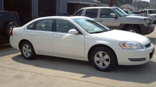 Chevrolet Impala Crew-long-drw-6.6l Diesel-4wd-one Owner Sedan