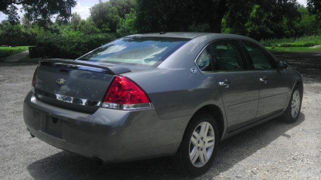 Chevrolet Impala SLE SLT WT Sedan