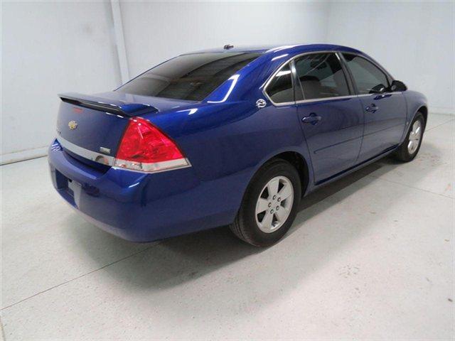 Chevrolet Impala Cheyenne Fleetside Sedan