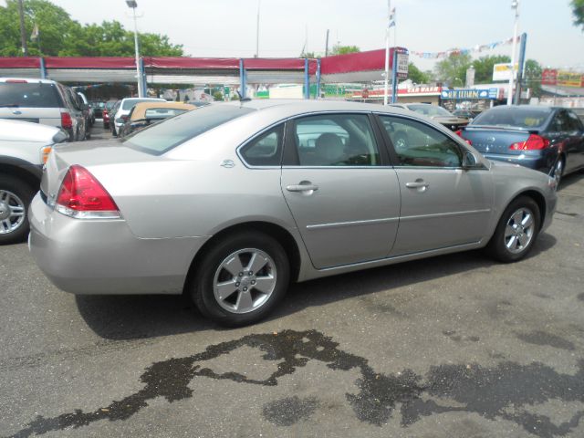 Chevrolet Impala 2008 photo 17