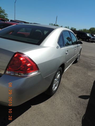 Chevrolet Impala 2008 photo 2