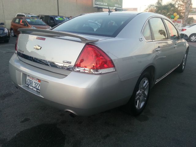 Chevrolet Impala S SUV Sedan