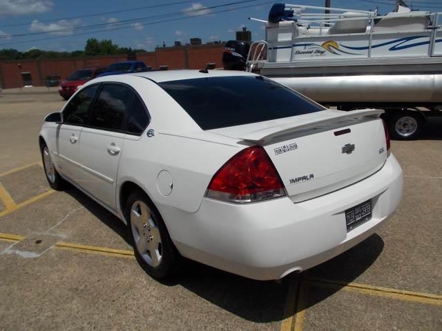 Chevrolet Impala 2008 photo 3