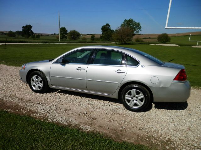 Chevrolet Impala 2008 photo 21