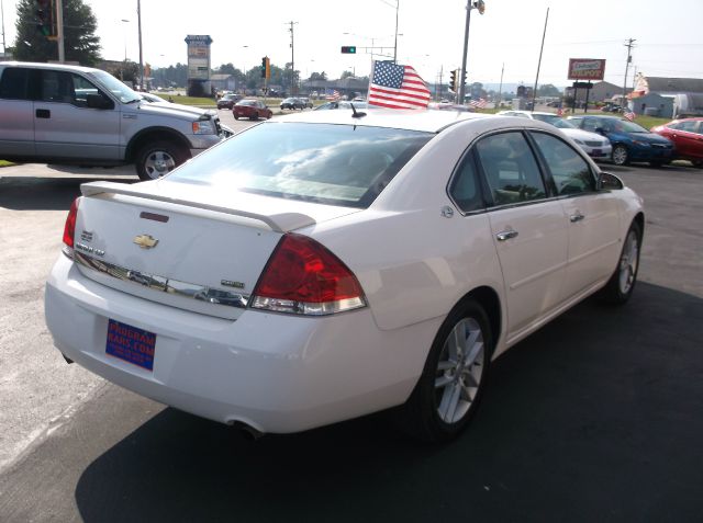 Chevrolet Impala SLE SLT WT Sedan