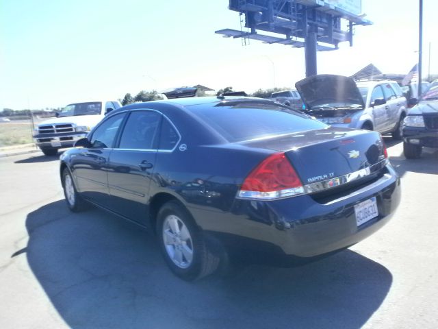 Chevrolet Impala 2008 photo 4