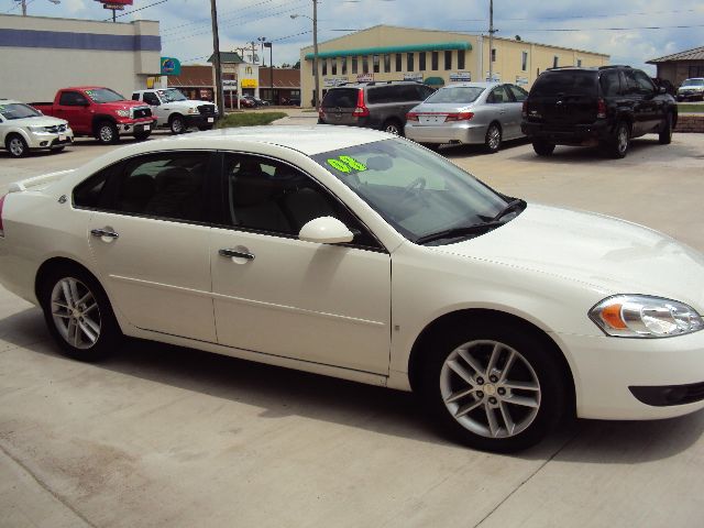 Chevrolet Impala 2008 photo 2