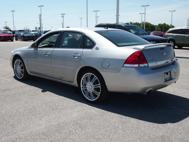 Chevrolet Impala 2008 photo 3