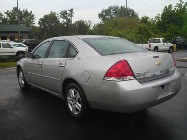 Chevrolet Impala 2008 photo 17