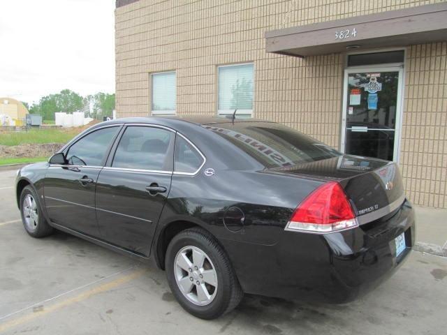 Chevrolet Impala 2008 photo 2