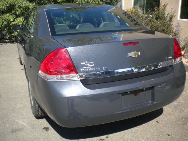 Chevrolet Impala 2008 photo 2