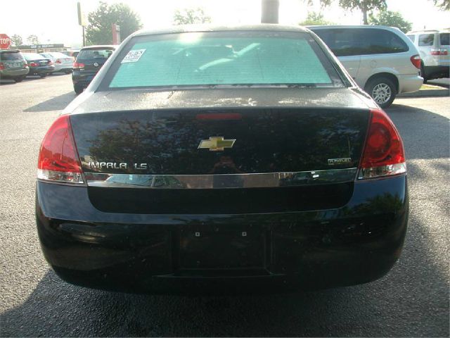 Chevrolet Impala 2009 photo 2