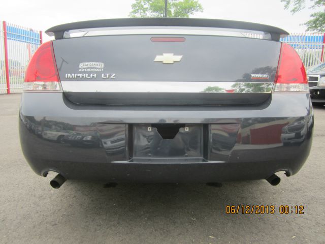 Chevrolet Impala 2009 photo 4