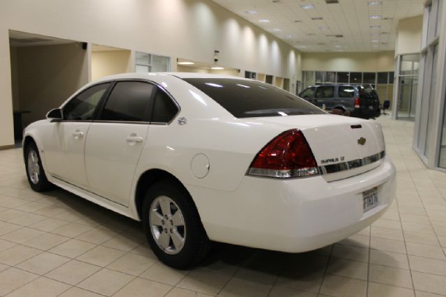 Chevrolet Impala SL1 Sedan