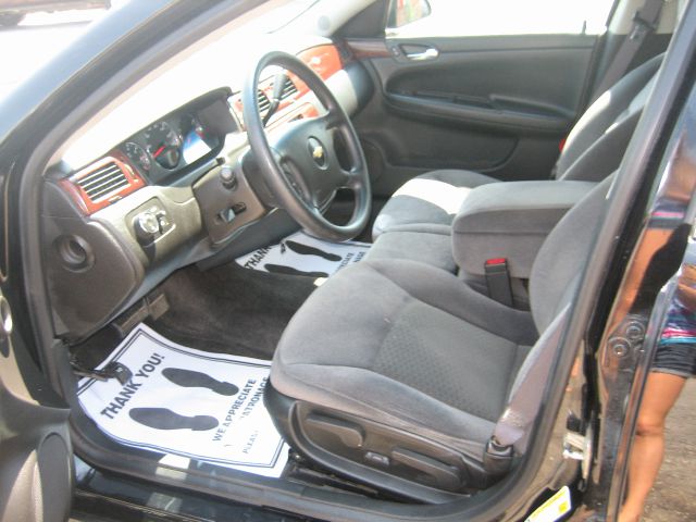 Chevrolet Impala 2009 photo 2