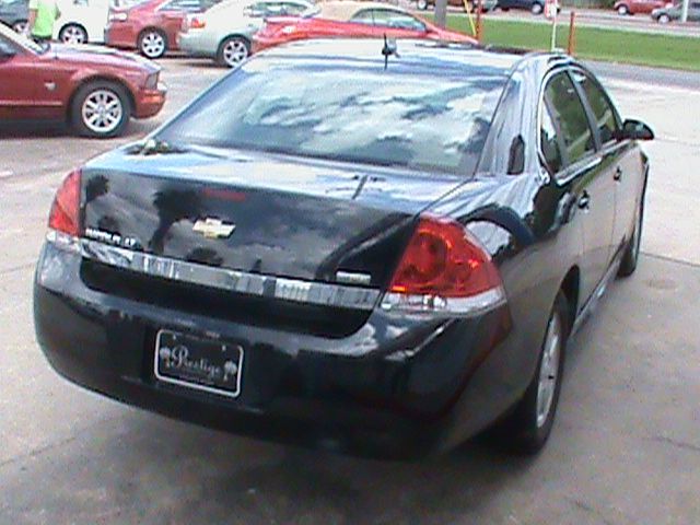 Chevrolet Impala SL1 Sedan