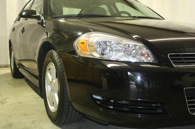 Chevrolet Impala 2009 photo 2