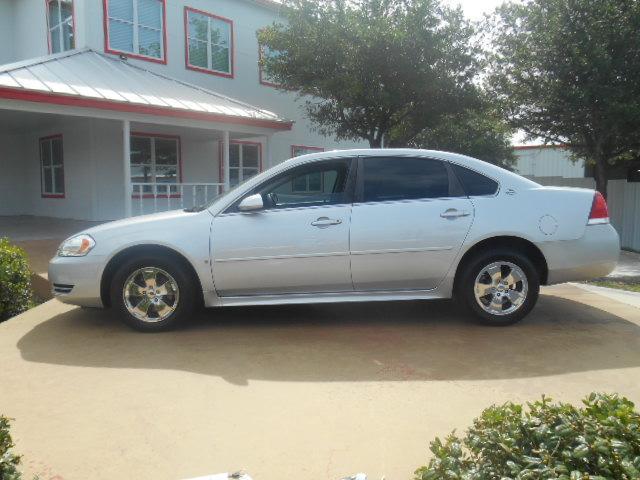 Chevrolet Impala 2009 photo 1