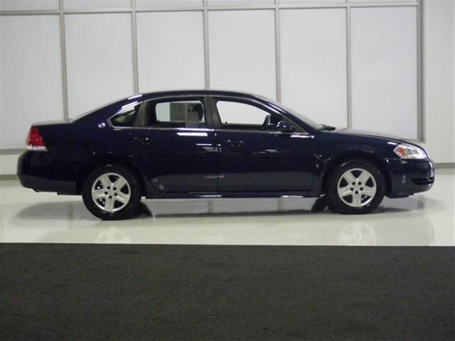 Chevrolet Impala 2009 photo 3