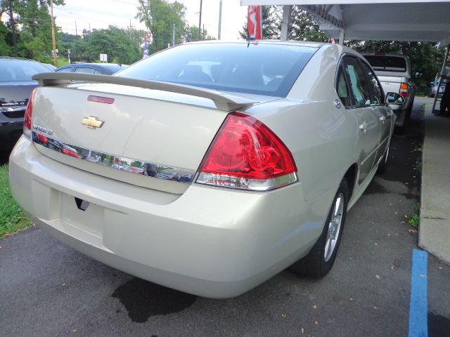 Chevrolet Impala 2009 photo 4